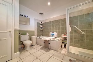 Bathroom - click for photo gallery